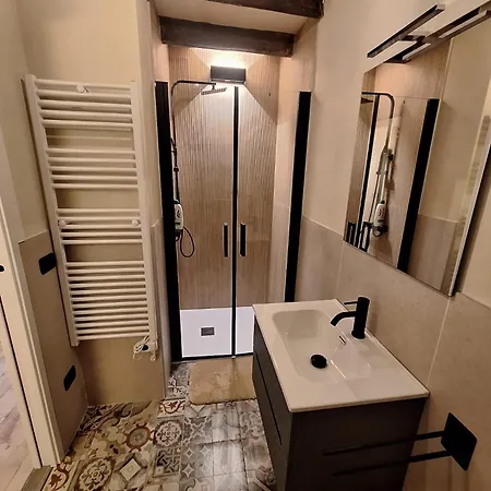 R&b Piccolo Borgo Tralacosta Apartmán
