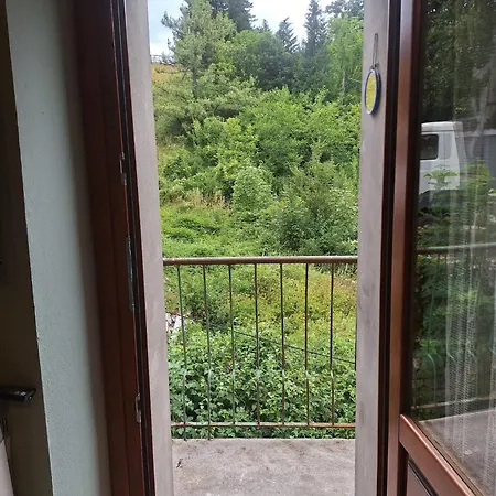 R&b Piccolo Borgo Tralacosta Apartment